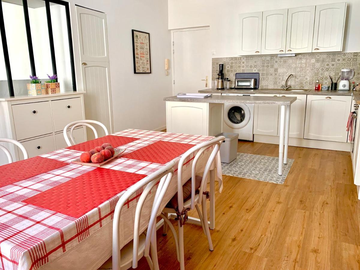 Central Narbonne With Rooftop Terrace Bagian luar foto
