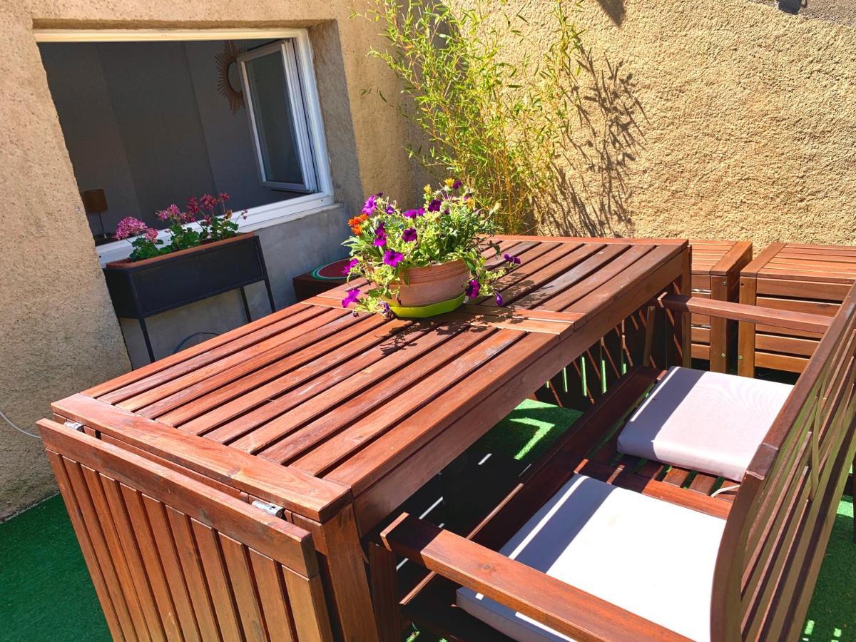 Central Narbonne With Rooftop Terrace Bagian luar foto